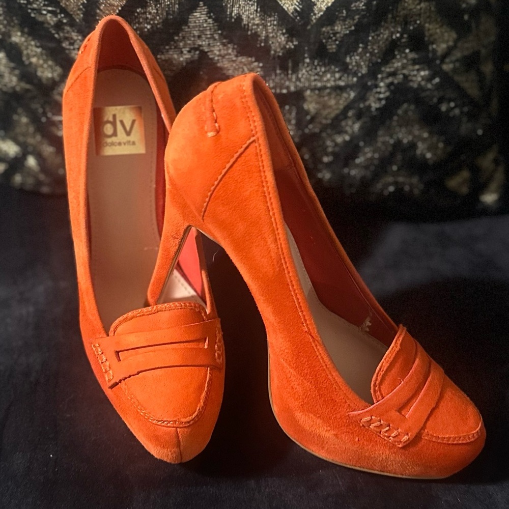 Dolce Vita Orange Platform/Pump Style Heels
